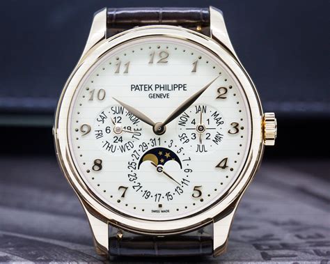 patek philippe 5327 g-001 prezzo|patek perpetual calendar 5327.